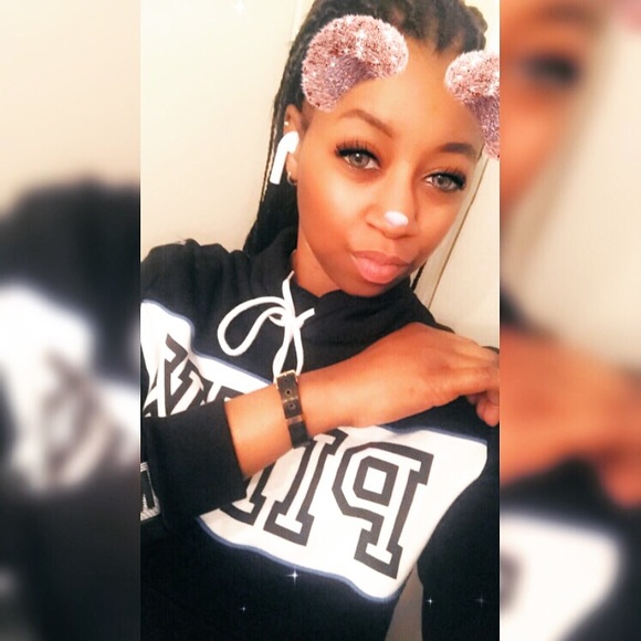 Meet your Posher, Bianca - Picture 1 of 1